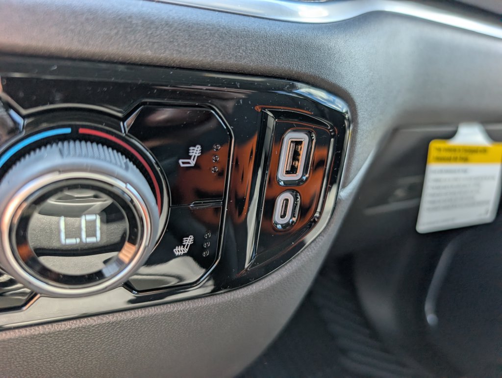 New 2026 Chevrolet Silverado 1500 RST RWD image 27
