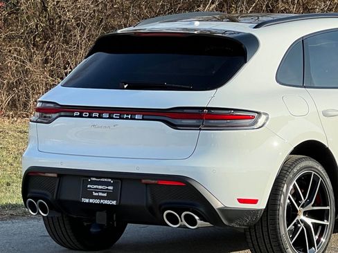 New 2026 Porsche Macan S image 9