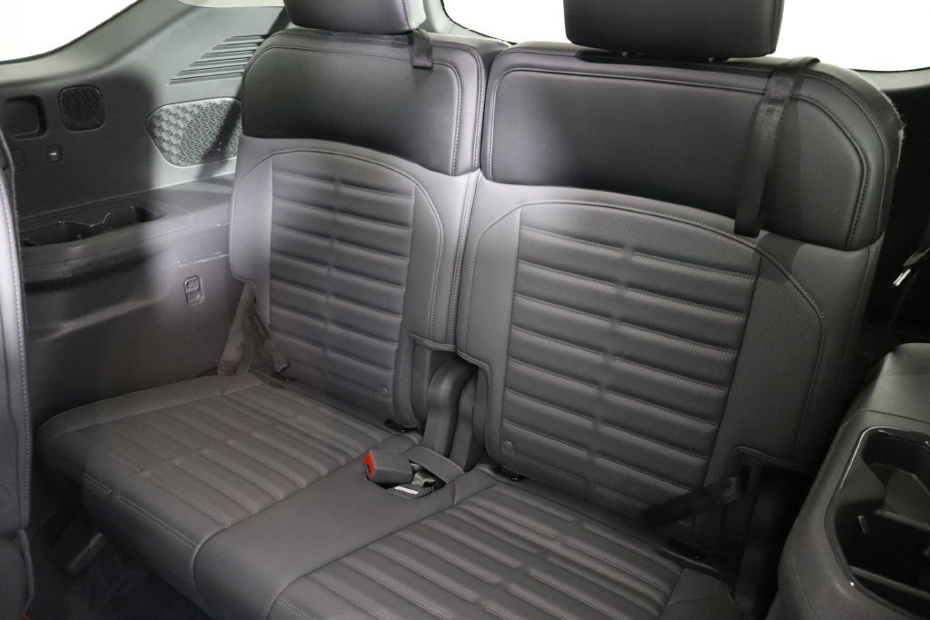 Used 2024 Kia EV9 Land AWD/4WD image 17