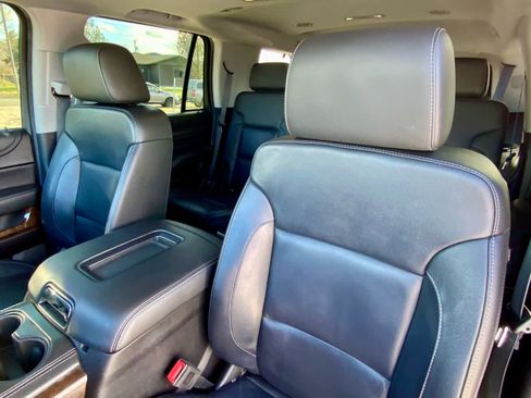 Used 2019 Chevrolet Tahoe LT AWD/4WD image 29