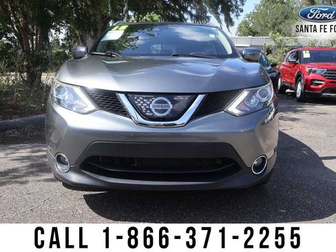 Used 2018 Nissan Rogue Sport SL w/ SL Premium Package FWD image 8