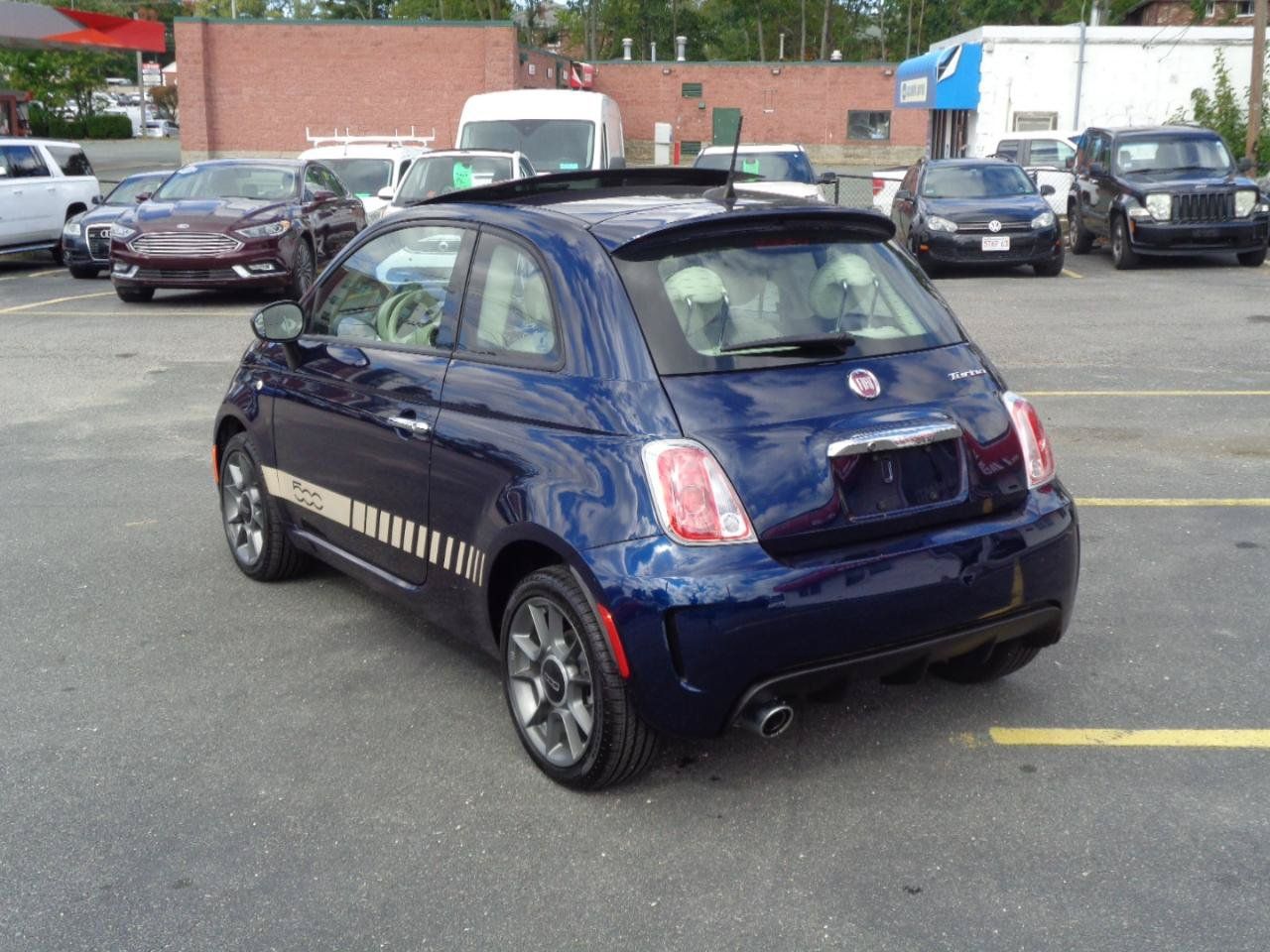 Used 2019 FIAT 500 Pop FWD image 3