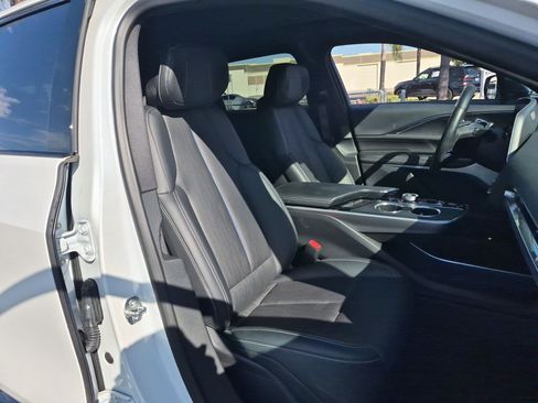 Used 2024 Cadillac Lyriq Sport RWD image 31