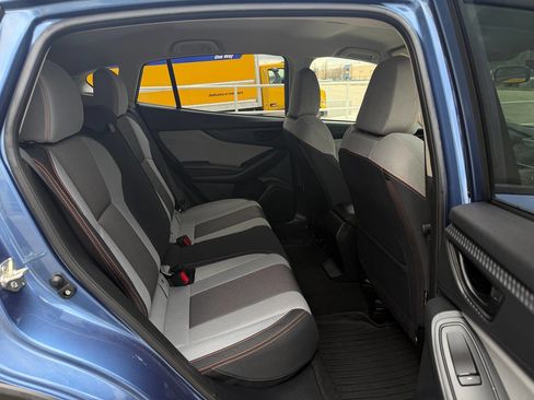 Used 2019 Subaru Crosstrek 2.0i Premium AWD/4WD image 24