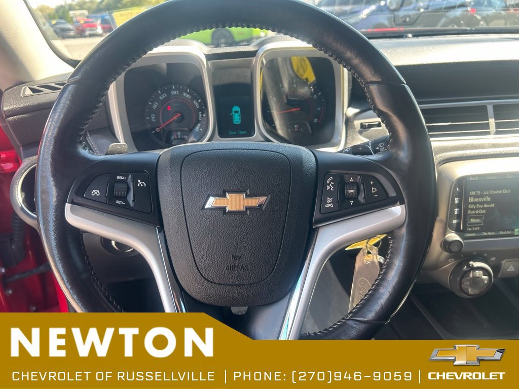 Used 2015 Chevrolet Camaro LT RWD image 14