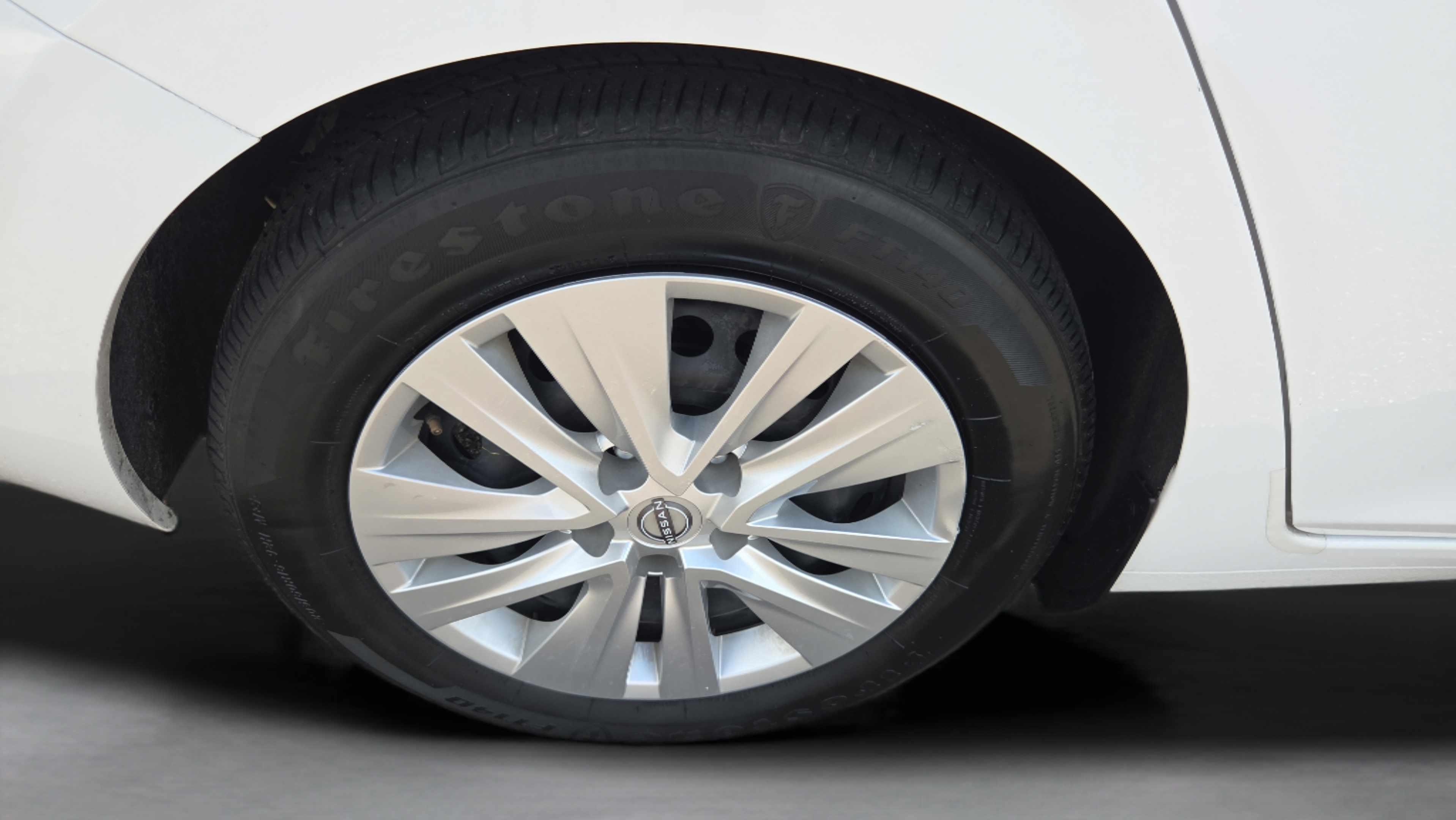 Used 2025 Nissan Sentra S FWD image 33