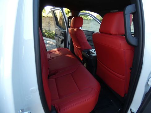 Used 2025 Toyota Tundra SR image 38