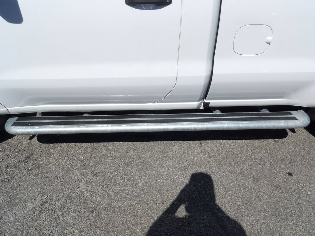 Used 2025 Chevrolet Silverado 1500 W/T RWD image 37