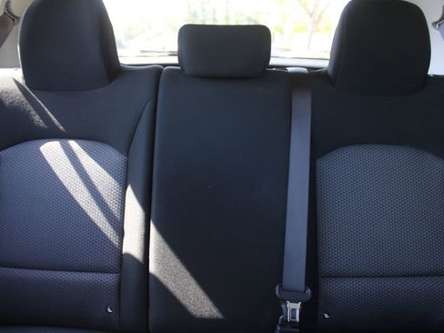 Used 2025 Kia Soul LX w/ LX Technology Package image 46