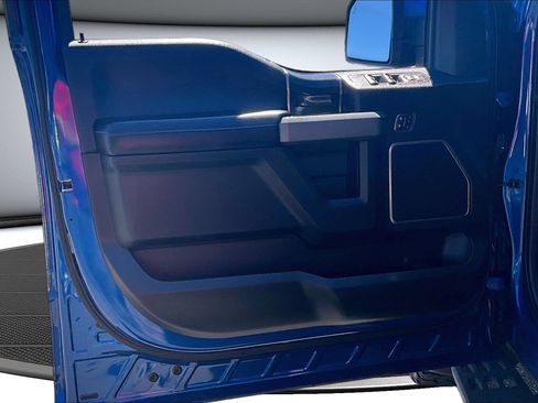 Used 2018 Ford F150 Raptor w/ Equipment Group 802A Luxury AWD/4WD image 21