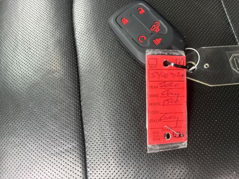 Used 2020 Chevrolet Silverado 1500 LTZ image 38