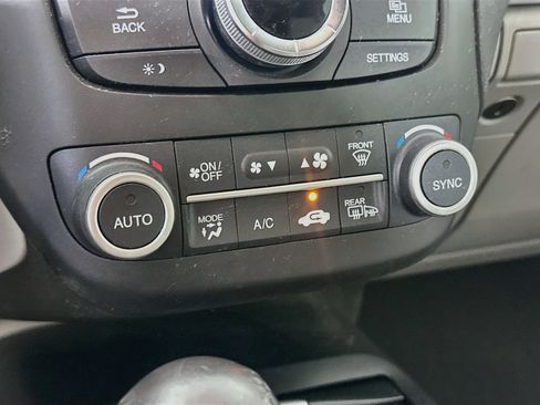 Used 2018 Acura RDX w/ Tech & AcuraWatch Plus Pack FWD image 23