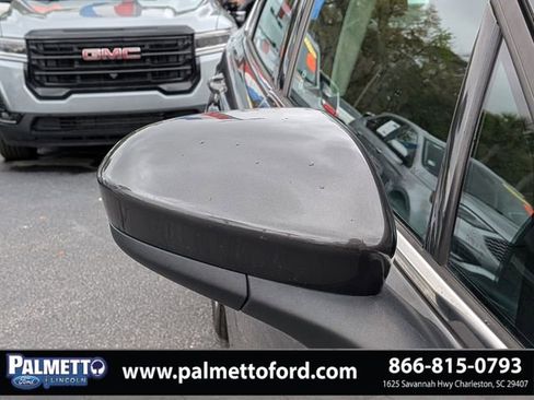 Used 2019 Ford Fusion SE image 12