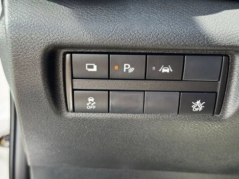 Used 2024 Nissan Versa S w/ Trunk Package FWD image 24