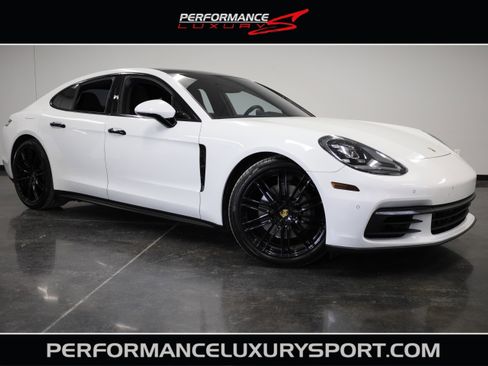 Used 2018 Porsche Panamera 4S image 1