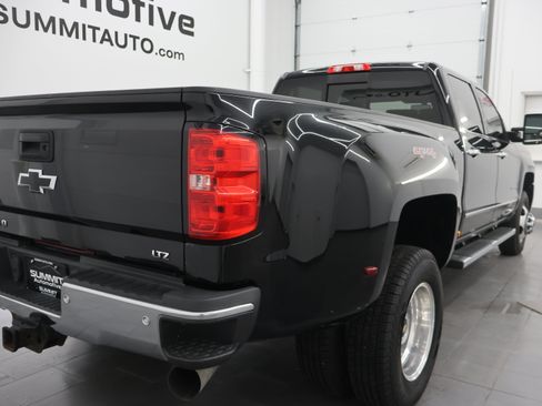 Used 2017 Chevrolet Silverado 3500 LTZ w/ Duramax Plus Package AWD/4WD image 4