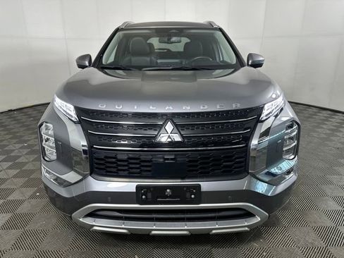 Used 2023 Mitsubishi Outlander SEL image 8