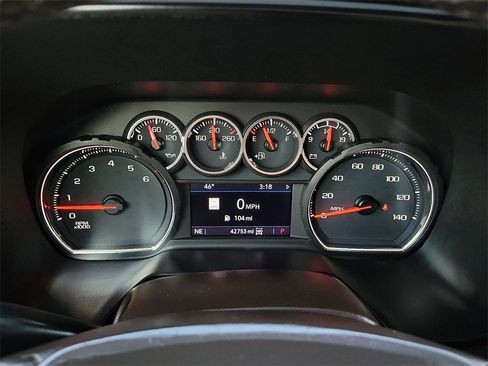 Used 2021 Chevrolet Tahoe LT w/ Rear Media and Nav Package image 23