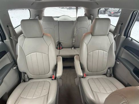 Used 2017 Buick Enclave Leather w/ Trailering Package image 34