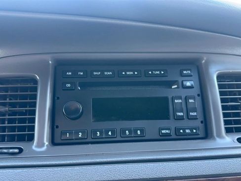 Used 2011 Mercury Grand Marquis LS RWD image 33
