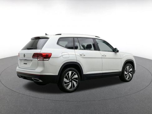 Used 2026 Volkswagen Atlas SE FWD image 7