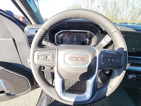 New 2026 GMC Sierra 2500 SLE image 18