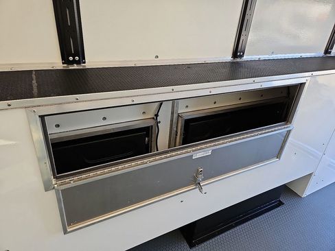 New 2025 Chevrolet Express 3500 w/ Power Convenience Package image 17