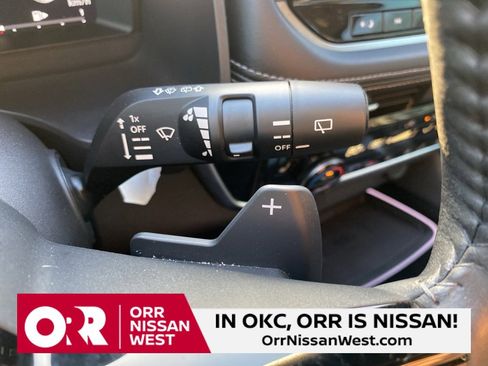 Used 2023 Nissan Rogue Platinum w/ Platinum Premium Package image 30