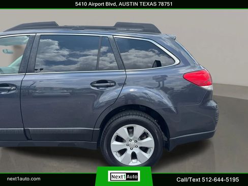 Used 2010 Subaru Outback 2.5i Premium AWD/4WD image 14