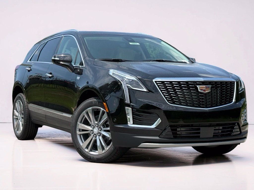 Certified 2026 Cadillac XT5 Premium Luxury w/ Driver Assist Package FWD image 2
