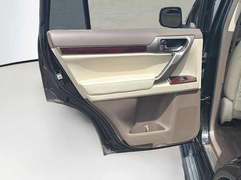 Used 2017 Lexus GX 460 Premium AWD/4WD image 27