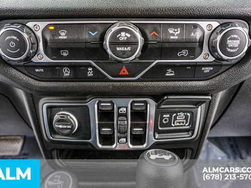 Used 2025 Jeep Wrangler Unlimited Sport AWD/4WD image 43