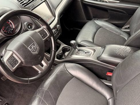 Used 2020 Dodge Journey Crossroad FWD image 10