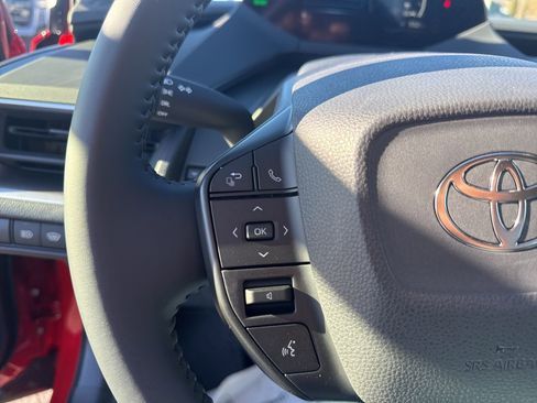 New 2026 Toyota Prius LE FWD image 15