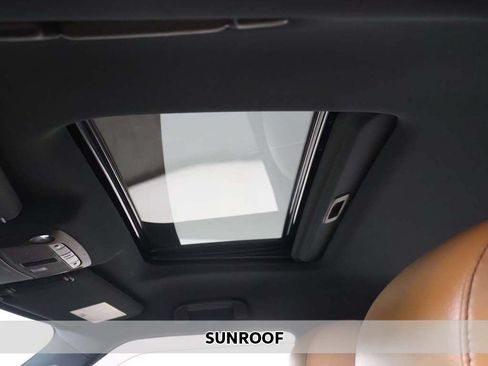 Used 2023 INFINITI QX80 Sensory w/ Cargo Package AWD/4WD image 4