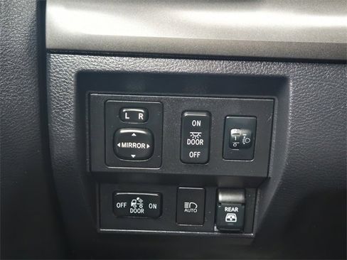 Used 2021 Toyota Tundra SR5 image 22