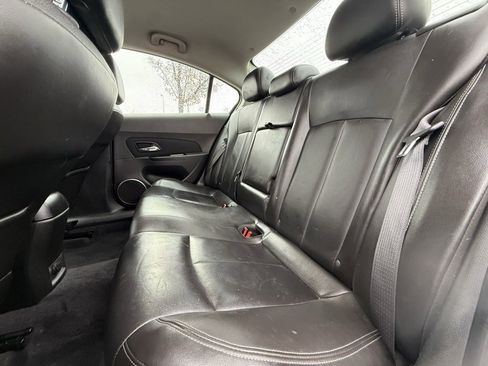 Used 2011 Chevrolet Cruze LT image 24