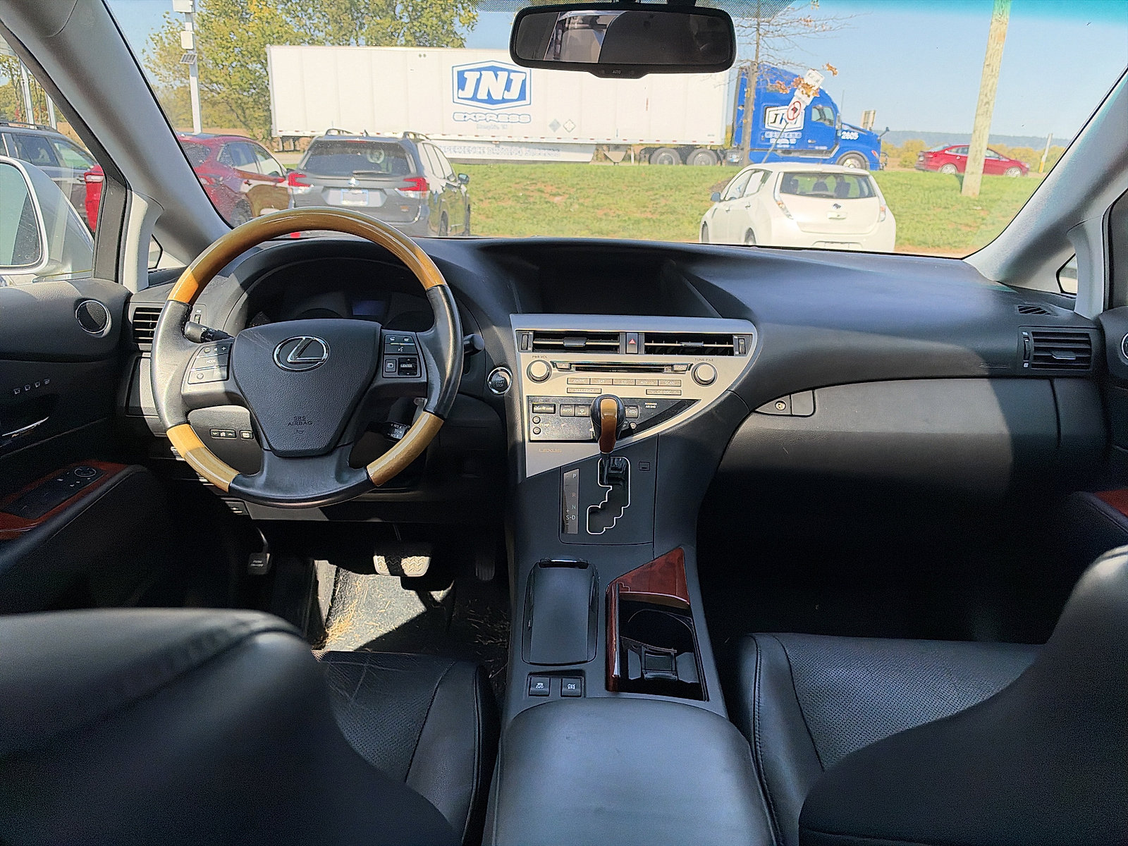 Used 2010 Lexus RX 350 AWD image 4