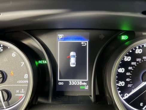 Used 2023 Toyota Camry LE image 10