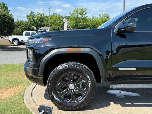 Used 2024 GMC Canyon Elevation w/ Trailering Package RWD image 12