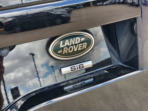 Used 2020 Land Rover Discovery SE AWD/4WD image 12