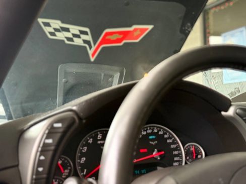 Used 2007 Chevrolet Corvette Coupe w/ Preferred Equipment Group image 47