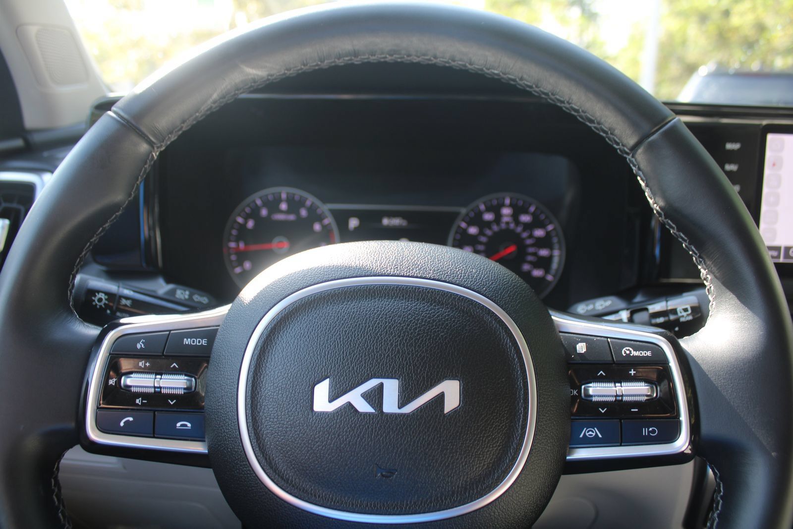 Certified 2023 Kia Sorento S w/ Panoramic Sunroof Package FWD image 26