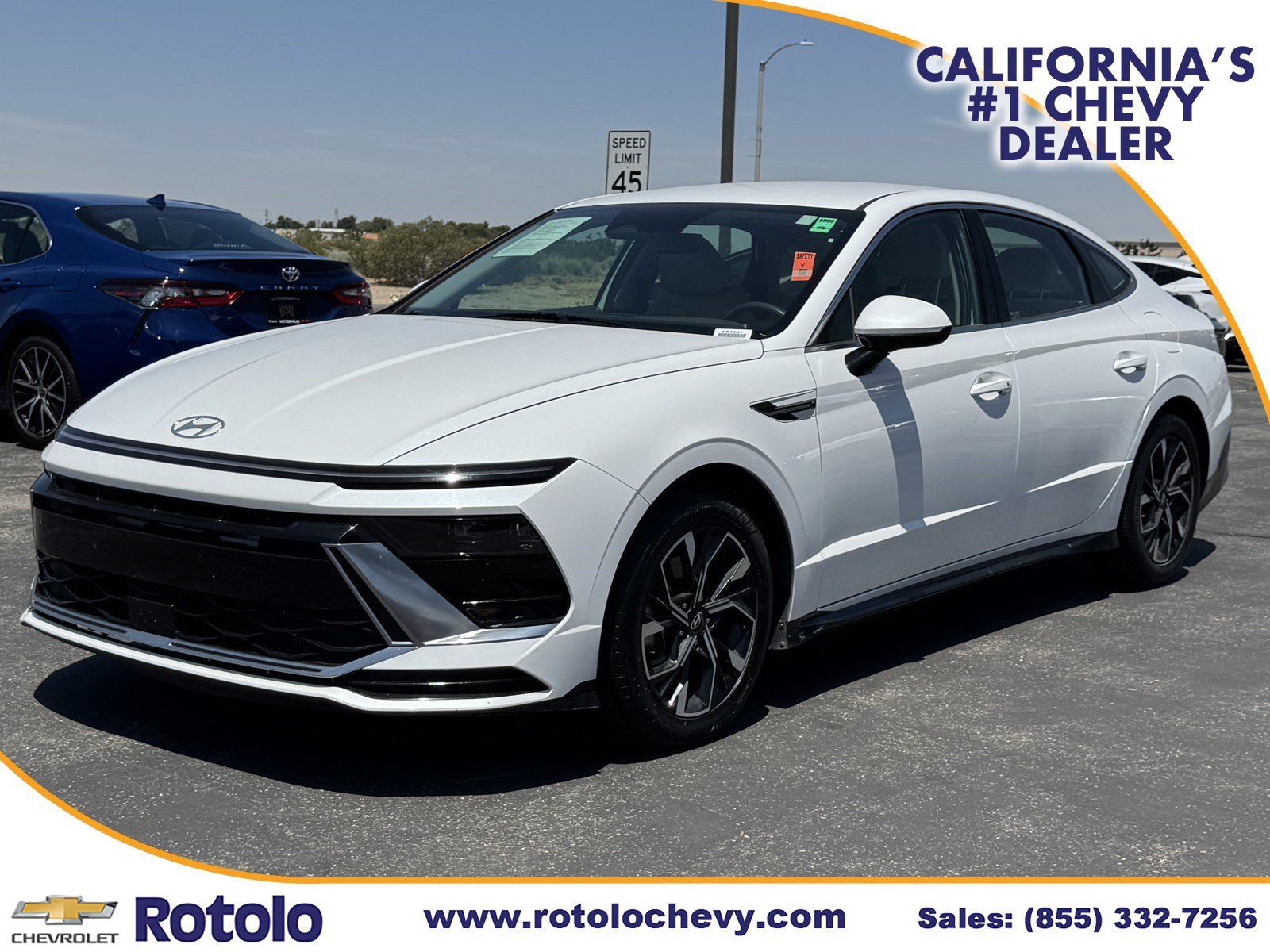 Used 2024 Hyundai Sonata SEL FWD image 3