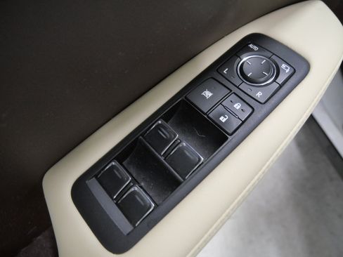 Used 2016 Lexus RX 350 AWD w/ Luxury Package image 19