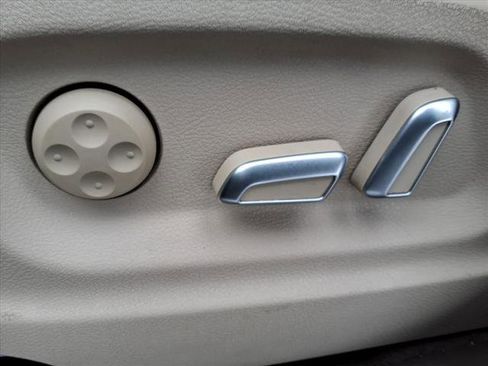 Used 2017 Audi Q5 2.0T Premium image 15