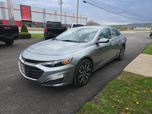 Used 2024 Chevrolet Malibu RS FWD image 8