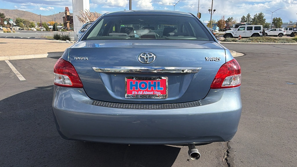 Used 2008 Toyota Yaris S FWD image 4