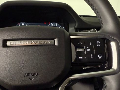Used 2025 Land Rover Discovery Sport S image 20