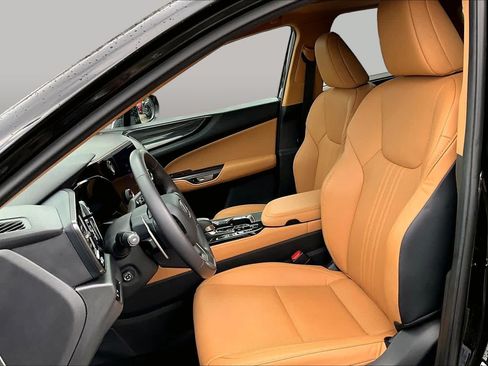 Used 2025 Lexus NX 350 AWD w/ Premium Package image 8